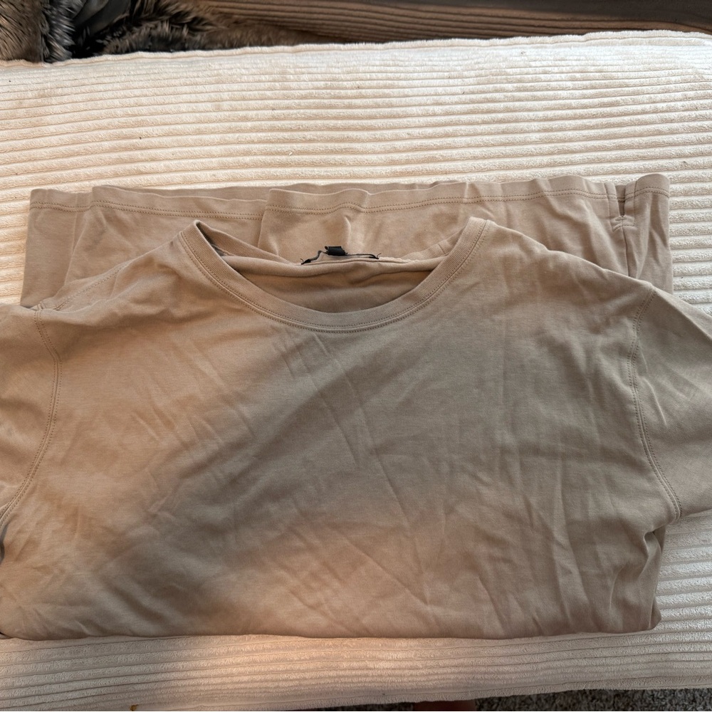 Robert Barakett Tan Short Sleeve Tee